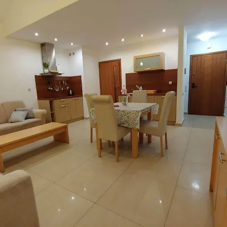 아파트 Rewalovewczasy